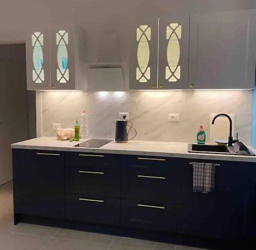 Albanian Family&chill Apartament Golem (Tirana)